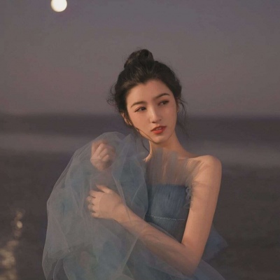 动漫头像女生可爱唯美图片