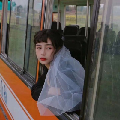 动漫头像女生可爱唯美图片