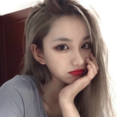 qq头像呆萌女生头像