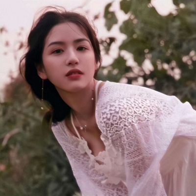qq头像背影女生清新