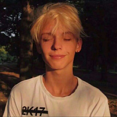 欧美让女生一看就喜欢的男生头像动漫图片