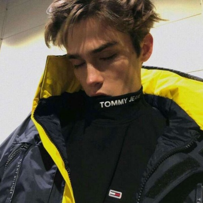 欧美让女生一看就喜欢的男生头像动漫图片