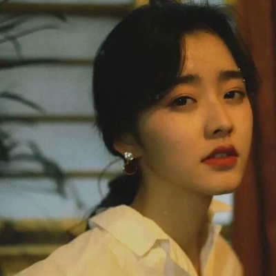 下半身女生头像个性网图片