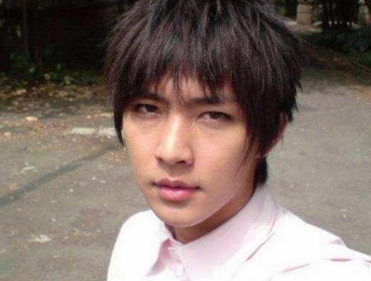 炎亚纶和三个男的什么梗 炎亚纶和汪东城什么情况图片