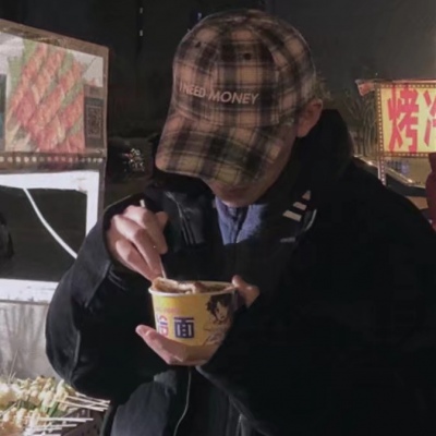 最火男生和女生都是公主的情侣头像
