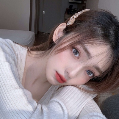 女生和女生的情侣头像图片