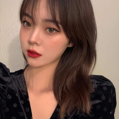 女生和女生的情侣头像图片