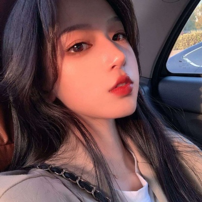 qq头像女生唯美远景图片