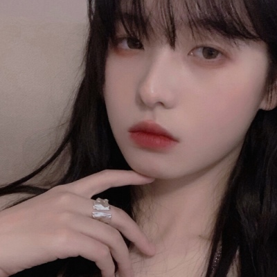 qq头像女生唯美远景图片