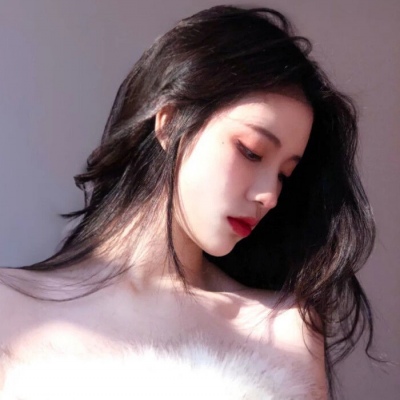 qq头像女生唯美远景图片