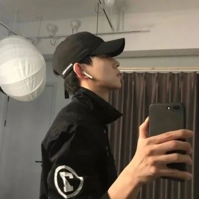 qq唯美动态头像男生带字图片大全可爱图片图片