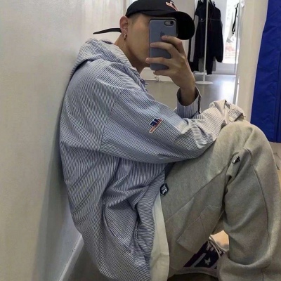 qq唯美动态头像男生带字图片大全可爱图片图片