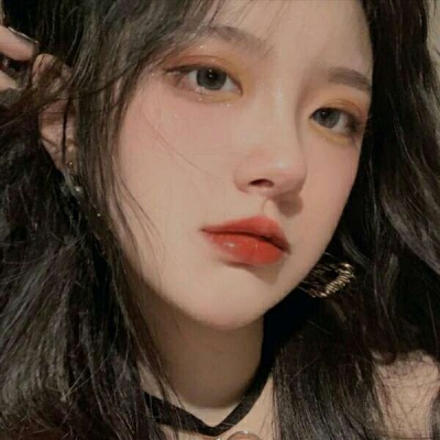 qq头像女生染发彩色