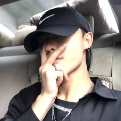特别特别好看的男生头像动漫有故事的人才能用的图片