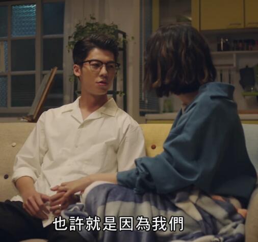 想见你戒指上的英文是什么意思图片