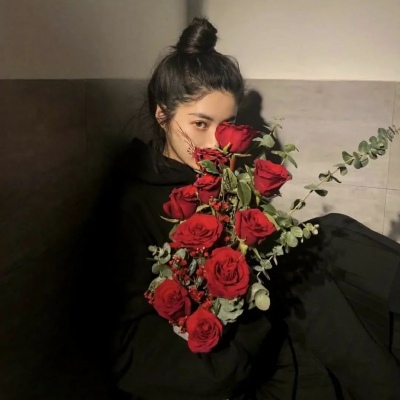 qq高清女生头像带字