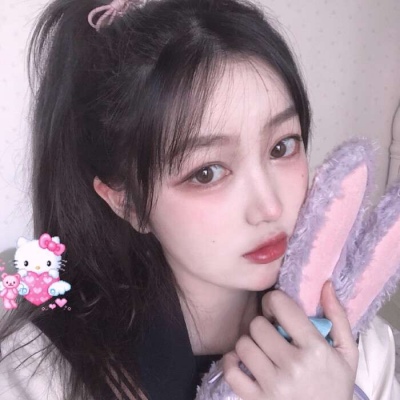 qq头像小丑女生头像