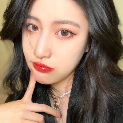 qq头像化妆女生头像