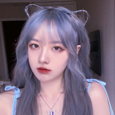 动漫黑白女生霸气头像