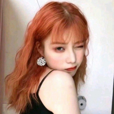 动漫黑白女生霸气头像