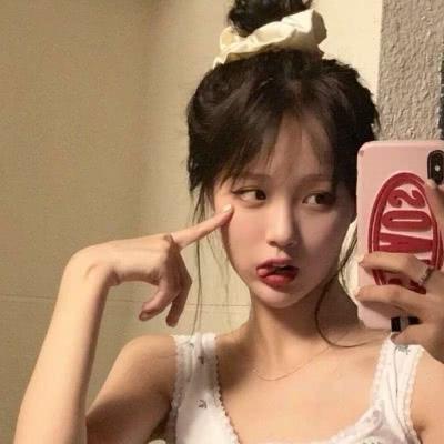 韩版头像女生黑白霸气图片