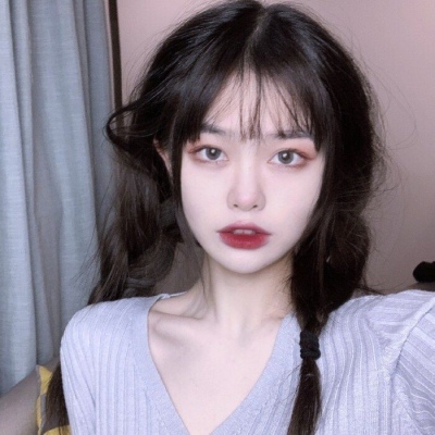 韩版头像女生黑白霸气图片