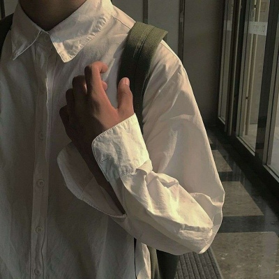 半身控抽烟头像男生动漫兄弟图片