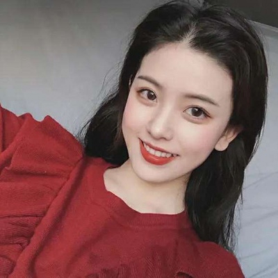 qq女生头像穿背带裤图片