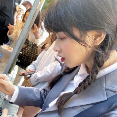 微信女生头像真实点的图片