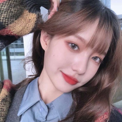 qq头像女生最新版的