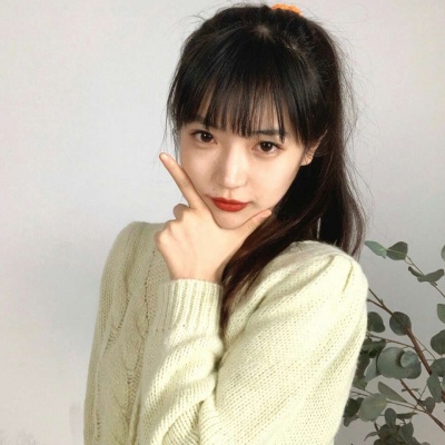 女生空气刘海长发头像图片