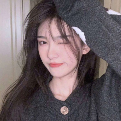 女生空气刘海长发头像图片