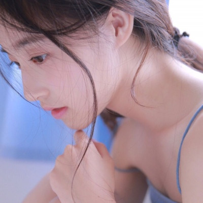 绘画头像女生卡通人物