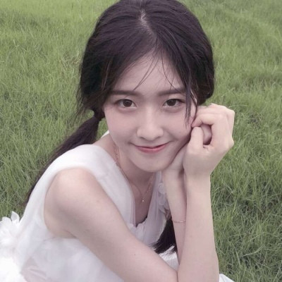 绘画头像女生卡通人物