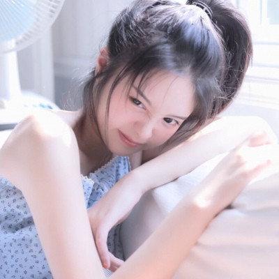 绘画头像女生卡通人物