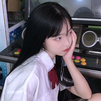 戴口罩的女生头像大全