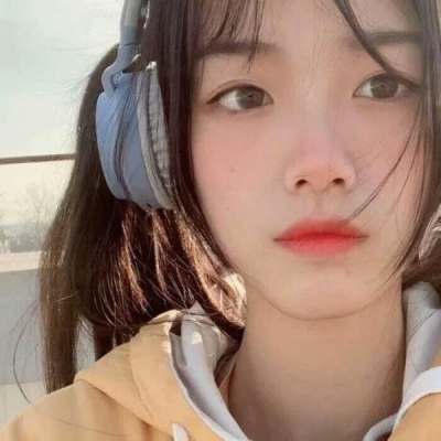 动漫女生头像可爱清新