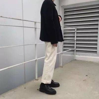 男生头像不露头西装图片
