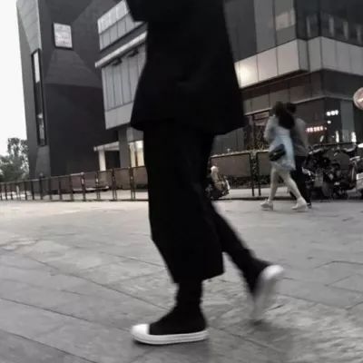 男生头像不露头西装图片
