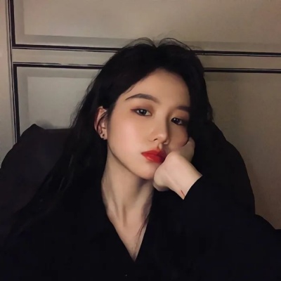 qq欧美头像女生纹身
