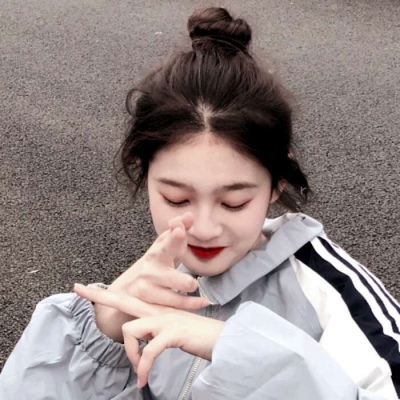 qq动漫女生霸气头像图片
