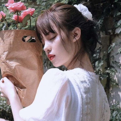 qq动漫女生霸气头像图片