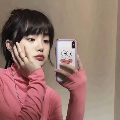 动漫背影霸气女生头像