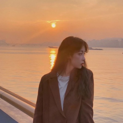 霸气高冷女生头像动漫图片