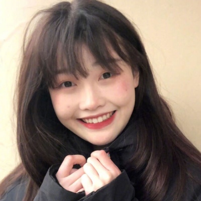 女生动漫黑白背影头像