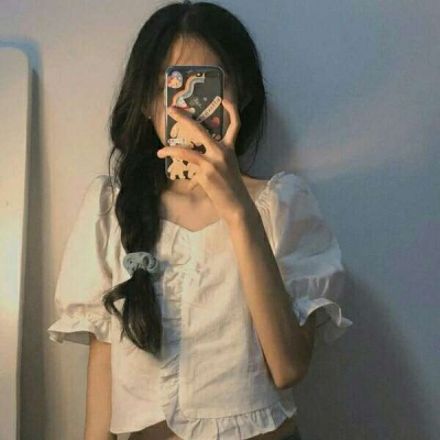 女生头像唯美侧脸短发