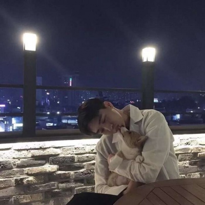 帅气的男生头像古风黑白背影图片