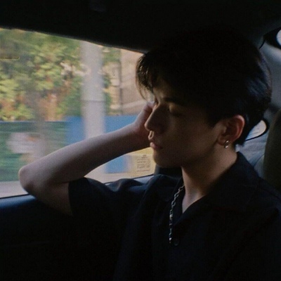 吸引女生的男头像有个性男生头像你也喜欢我吧图片