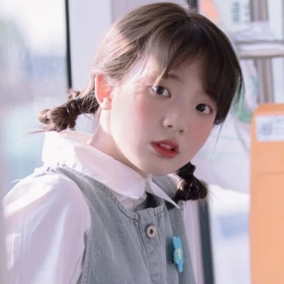 qq头像性感女生伤感