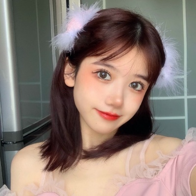 qq头像性感女生伤感